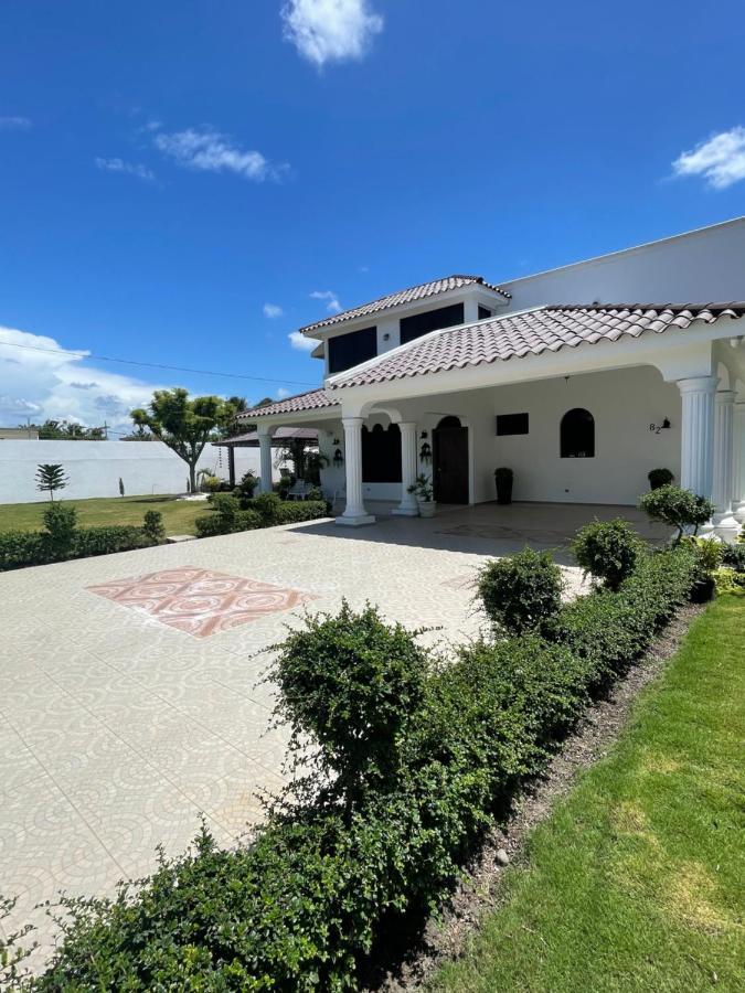 The Gil Place Villa Santiago De Los Caballeros Exterior foto